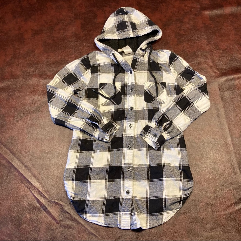 Black + White Plaid Hooded Button Down Flannel Shirt